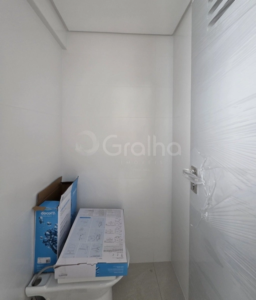 Apartamento no Centro  com 3 suítes, 2 vagas de garagem: 10ª foto da galeria de imagens do imóvel