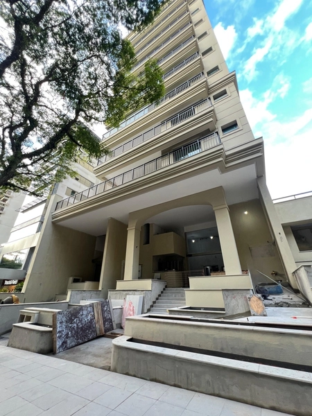 Apartamento no Centro  com 3 suítes, 2 vagas de garagem: 1ª foto da galeria de imagens do imóvel