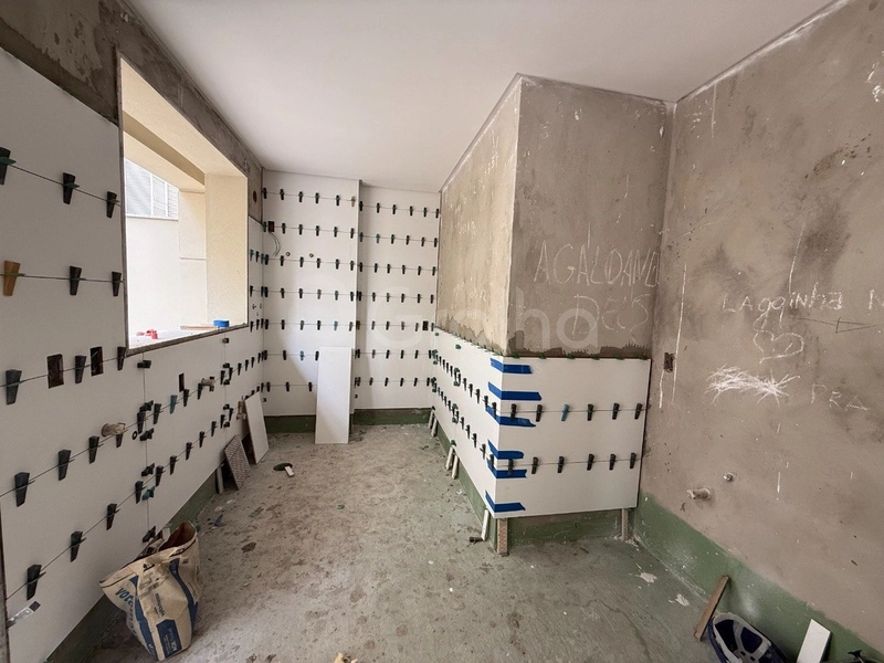 Apartamento no Centro  com 3 suítes, 2 vagas de garagem: 6ª foto da galeria de imagens do imóvel