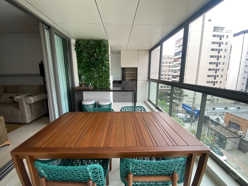 Apartamento na Beira Mar  com 3 dormitórios, sendo 3 suítes, 2 vagas: 5ª foto da galeria de imagens do imóvel