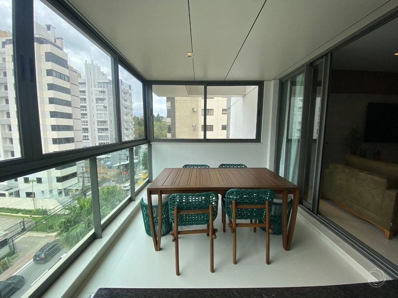 Apartamento na Beira Mar  com 3 dormitórios, sendo 3 suítes, 2 vagas: 4ª foto da galeria de imagens do imóvel