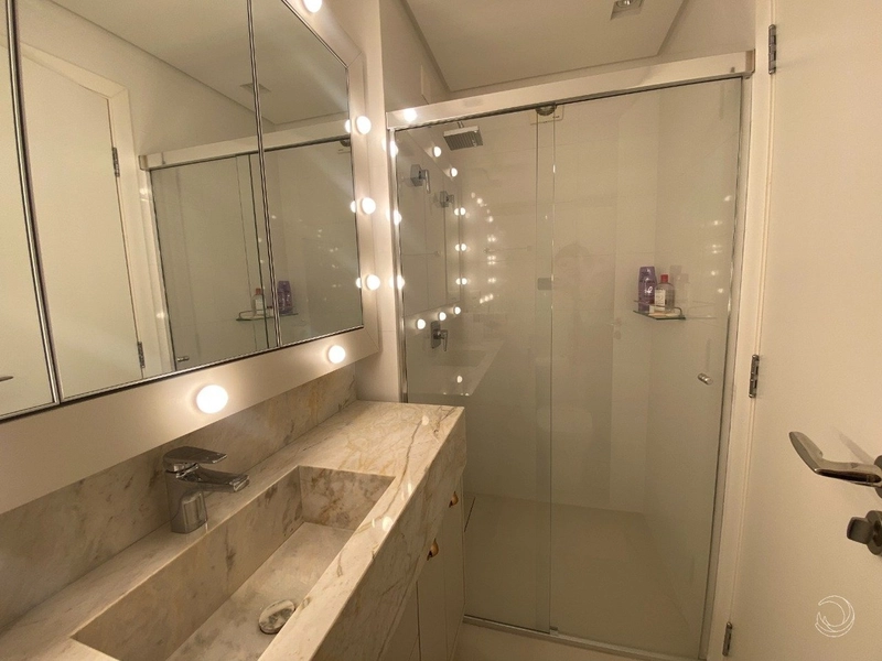 Apartamento na Beira Mar  com 3 dormitórios, sendo 3 suítes, 2 vagas: 17ª foto da galeria de imagens do imóvel