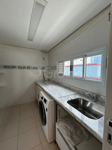 Apartamento a venda no Centro com 3 suítes e 2 vagas -  171 m²: 9ª foto da galeria de imagens do imóvel