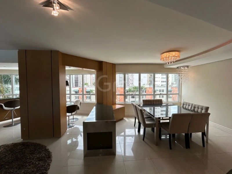 Apartamento a venda no Centro com 3 suítes e 2 vagas -  171 m²: 2ª foto da galeria de imagens do imóvel