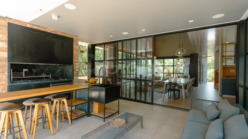 Casa  em condomínio fechado em Cacupé com 4 suítes e 4 vagas: 9ª foto da galeria de imagens do imóvel