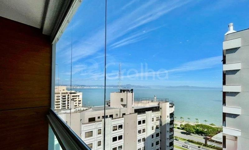 Apartamento na Agronômica com 3 dormitórios, sendo 1 suíte e 2 vagas: 11ª foto da galeria de imagens do imóvel