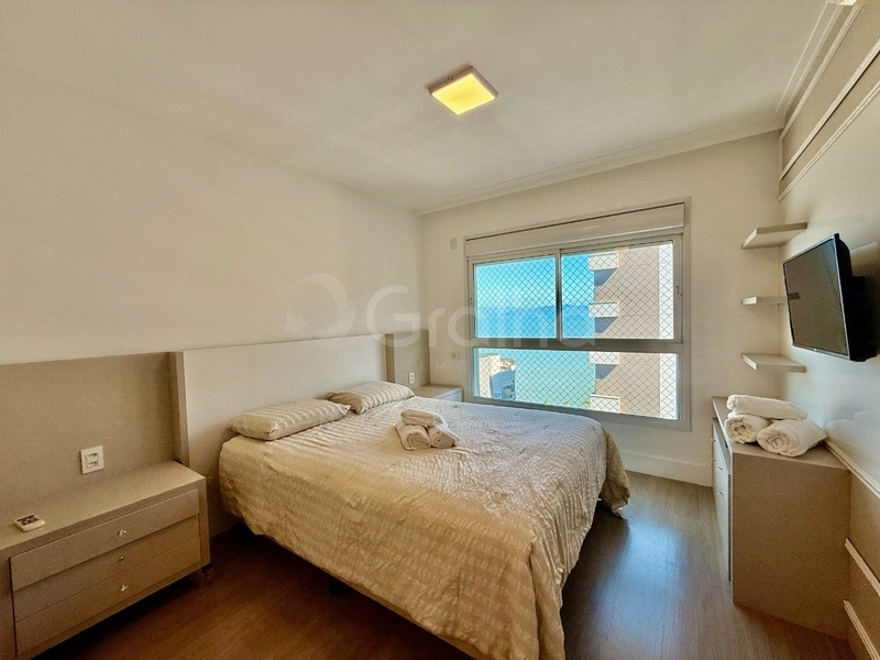 Apartamento na Agronômica com 3 dormitórios, sendo 1 suíte e 2 vagas: 28ª foto da galeria de imagens do imóvel