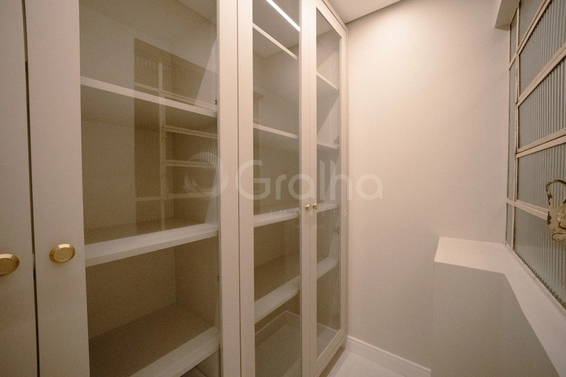 Apartamento no Centro com 2 dormitórios, sendo 1 suíte e 2 vagas: 13ª foto da galeria de imagens do imóvel