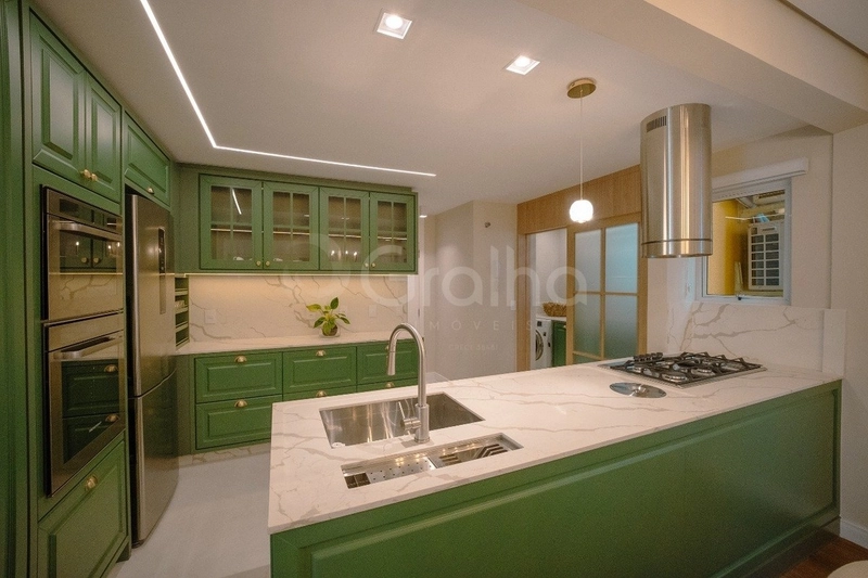 Apartamento no Centro com 2 dormitórios, sendo 1 suíte e 2 vagas: 11ª foto da galeria de imagens do imóvel