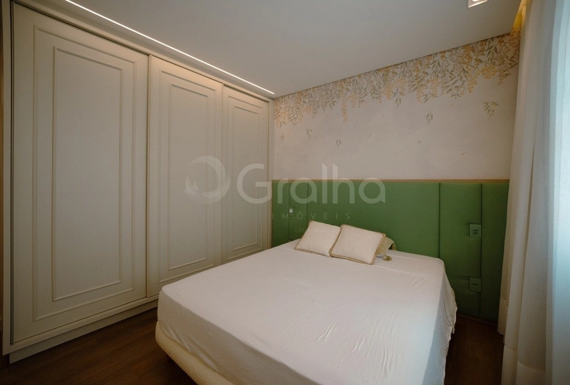 Apartamento no Centro com 2 dormitórios, sendo 1 suíte e 2 vagas: 37ª foto da galeria de imagens do imóvel