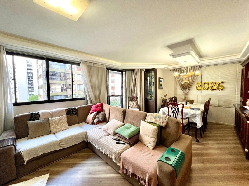 Apartamento no Centro com 3 dormitórios 2 suítes e 2 vagas: 2ª foto da galeria de imagens do imóvel