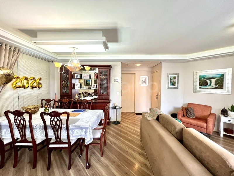 Apartamento no Centro com 3 dormitórios 2 suítes e 2 vagas: 8ª foto da galeria de imagens do imóvel