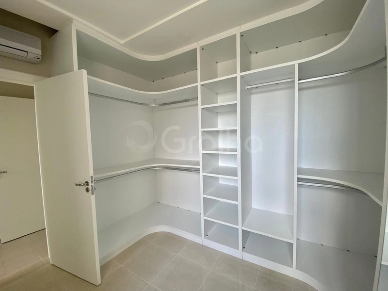 Apartamento na Beira Mar com 3 dormitórios, sendo 1 suítes e 2 vagas: 20ª foto da galeria de imagens do imóvel