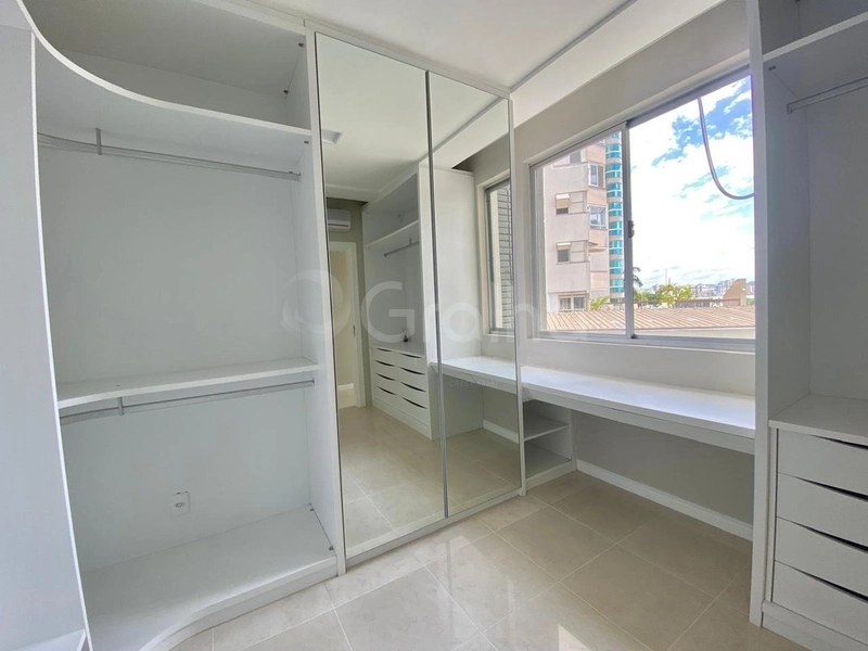 Apartamento na Beira Mar com 3 dormitórios, sendo 1 suítes e 2 vagas: 19ª foto da galeria de imagens do imóvel