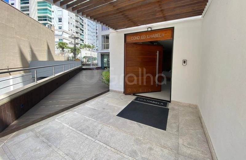 Apartamento na Beira Mar com 3 dormitórios, sendo 1 suítes e 2 vagas: 31ª foto da galeria de imagens do imóvel