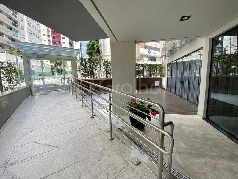 Apartamento na Beira Mar com 3 dormitórios, sendo 1 suítes e 2 vagas: 35ª foto da galeria de imagens do imóvel