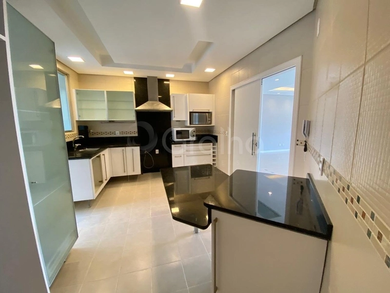 Apartamento na Beira Mar com 3 dormitórios, sendo 1 suítes e 2 vagas: 11ª foto da galeria de imagens do imóvel