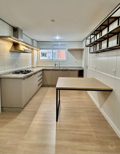 Apartamento na Agronômica com 4 dormitórios 4 suítes e 3 vagas -255 m²: 21ª foto da galeria de imagens do imóvel