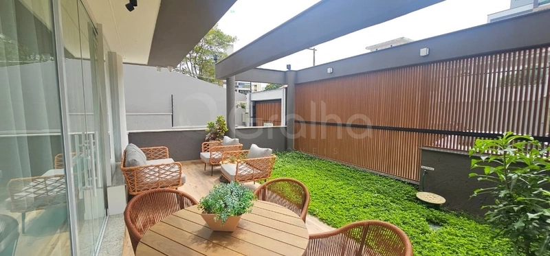 Apartamento em Coqueiros com 2 dormitórios, sendo 1 suíte e 1 vaga: 20ª foto da galeria de imagens do imóvel