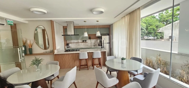 Apartamento em Coqueiros com 2 dormitórios, sendo 1 suíte e 1 vaga: 28ª foto da galeria de imagens do imóvel