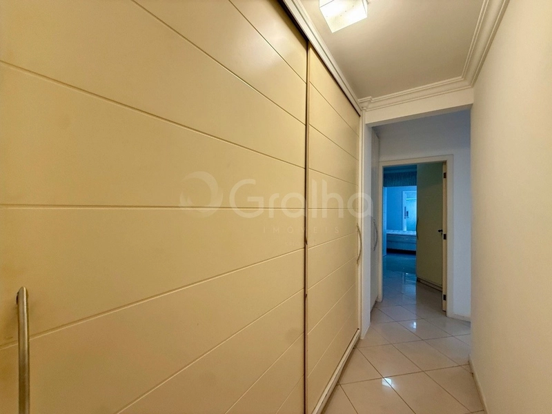 Apartamento em Coqueiros com 3 dormitórios 1 suíte e 1 vaga-  114m²: 11ª foto da galeria de imagens do imóvel