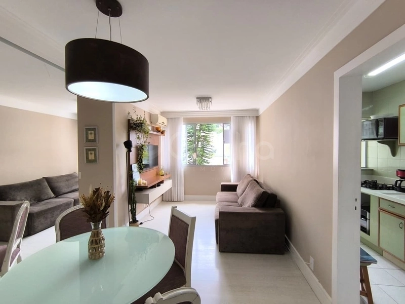 Apartamento a venda no Centro de Florianópolis  com 2 dormitórios: 1ª foto da galeria de imagens do imóvel