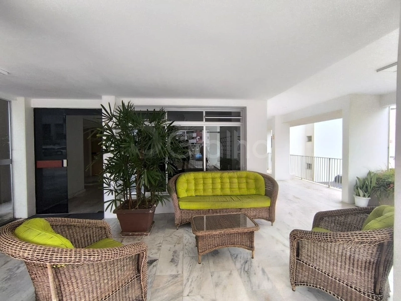 Apartamento a venda no Centro de Florianópolis  com 2 dormitórios: 16ª foto da galeria de imagens do imóvel