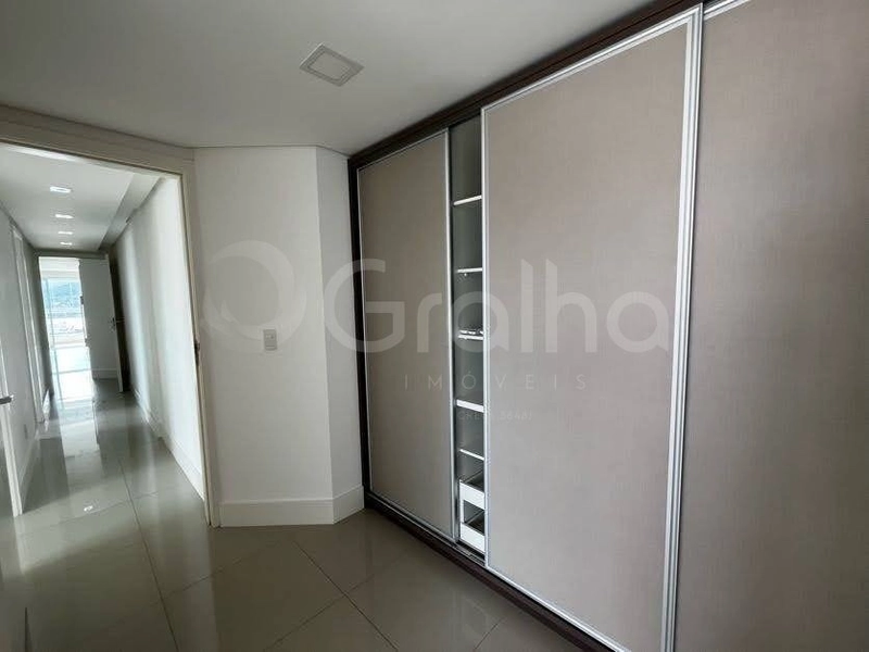 Apartamento na Agronômica  com 3 dormitórios, sendo 1  suíte e 2 vagas: 30ª foto da galeria de imagens do imóvel