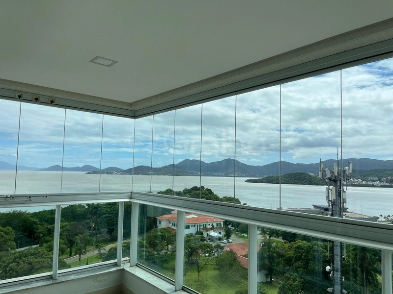 Apartamento na Agronômica  com 3 dormitórios, sendo 1  suíte e 2 vagas: 5ª foto da galeria de imagens do imóvel