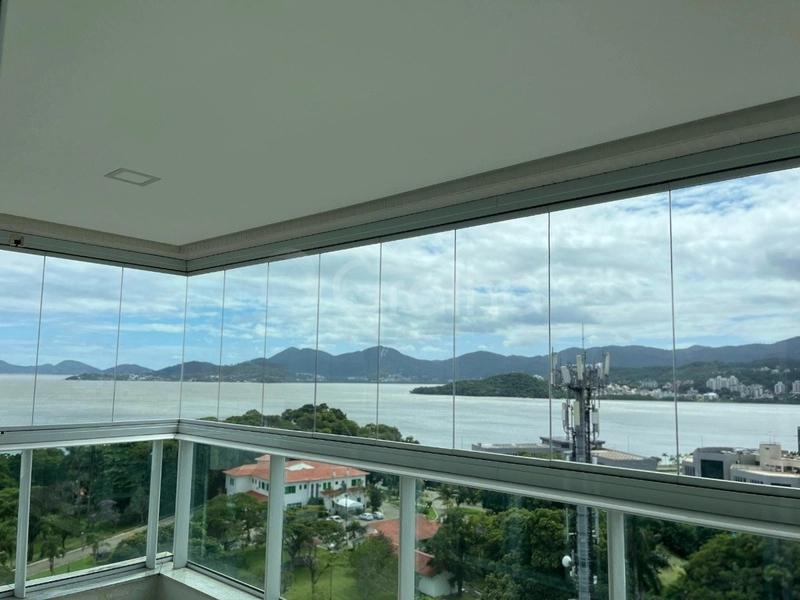 Apartamento na Agronômica  com 3 dormitórios, sendo 1  suíte e 2 vagas: 6ª foto da galeria de imagens do imóvel