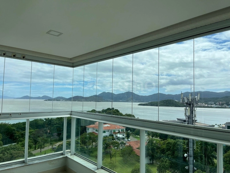 Apartamento na Agronômica  com 3 dormitórios, sendo 1  suíte e 2 vagas: 12ª foto da galeria de imagens do imóvel