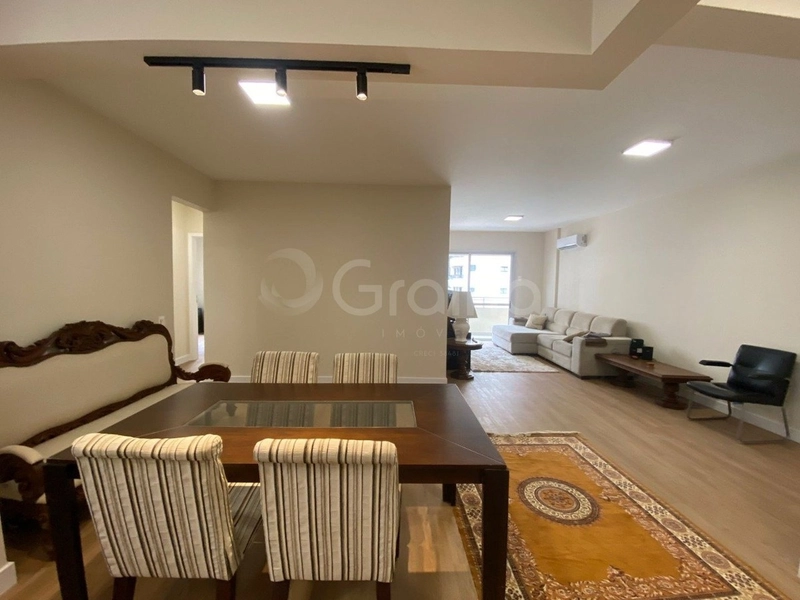 Apartamento  no Centro com 3 dormitórios 1 suíte e 1 vaga  - 123m²: 5ª foto da galeria de imagens do imóvel