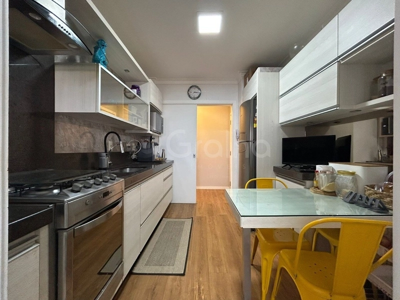 Apartamento no Estreito com 3 dormitórios, sendo 1 suíte, 1 vagas: 8ª foto da galeria de imagens do imóvel