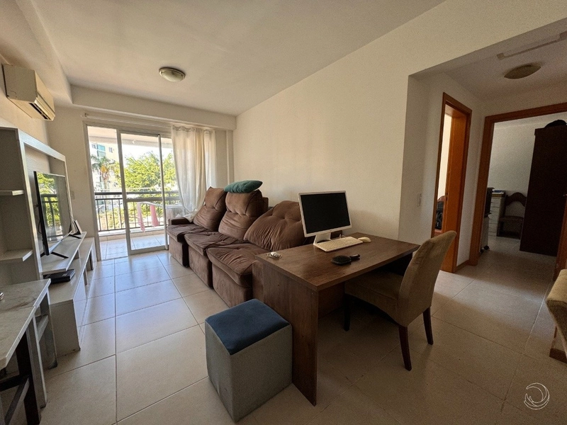 Apartamento no Abraão com 2 dormitórios, sendo 1 suíte  e 1 vaga: 1ª foto da galeria de imagens do imóvel