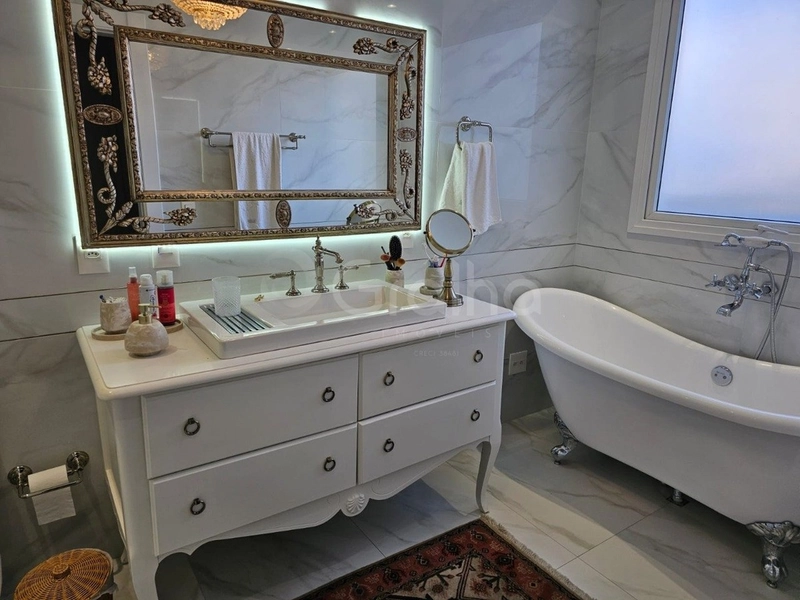 Apartamento Garden no Centro com 3 suítes e 3 vagas - 226m²: 46ª foto da galeria de imagens do imóvel