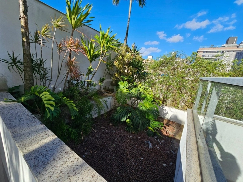 Apartamento Garden no Centro com 3 suítes e 3 vagas - 226m²: 33ª foto da galeria de imagens do imóvel