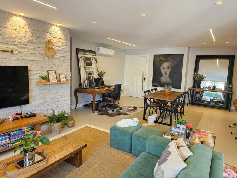 Apartamento Garden no Centro com 3 suítes e 3 vagas - 226m²: 2ª foto da galeria de imagens do imóvel