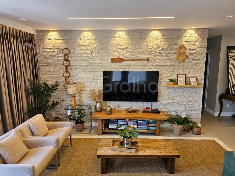 Apartamento Garden no Centro com 3 suítes e 3 vagas - 226m²: 18ª foto da galeria de imagens do imóvel