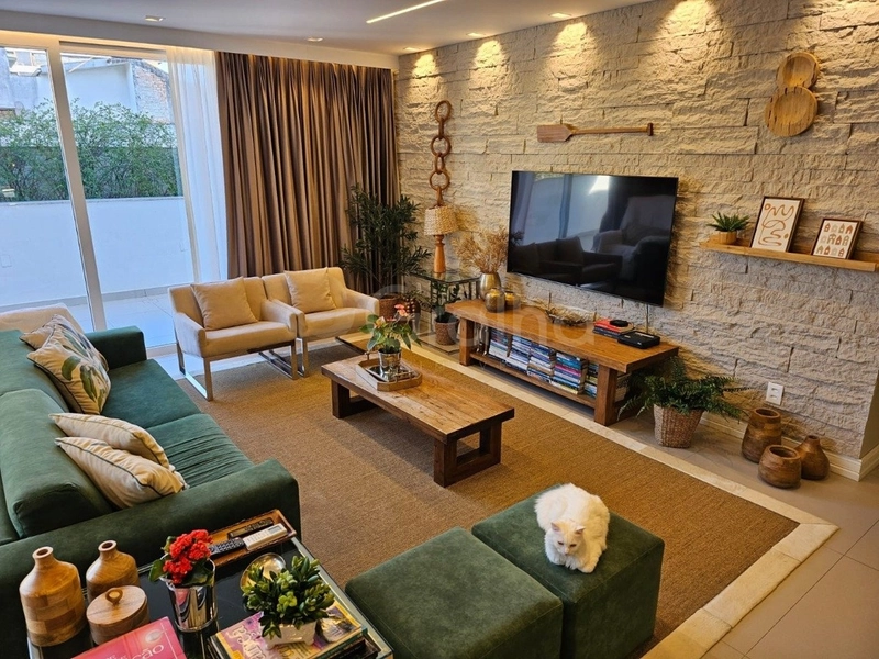 Apartamento Garden no Centro com 3 suítes e 3 vagas - 226m²: 17ª foto da galeria de imagens do imóvel