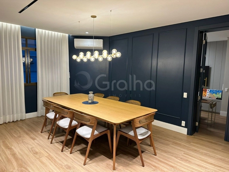 Apartamento no centro com 4 dormitórios 2 suítes e 4 vagas: 4ª foto da galeria de imagens do imóvel