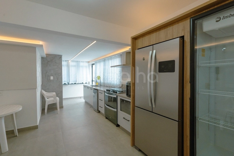 Apartamento de 172m² com 3 quartos sendo 2 suítes e 2 vagas no Centro: 20ª foto da galeria de imagens do imóvel