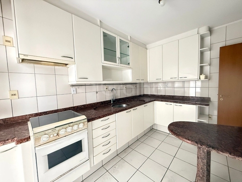 Apartamento no Centro com 3 dormitórios  sendo 1 suíte e 2 vagas: 9ª foto da galeria de imagens do imóvel