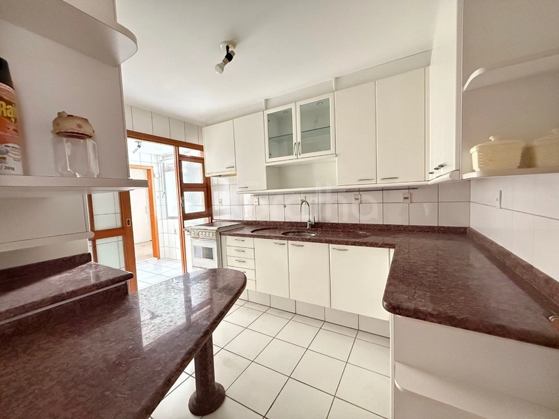 Apartamento no Centro com 3 dormitórios  sendo 1 suíte e 2 vagas: 8ª foto da galeria de imagens do imóvel