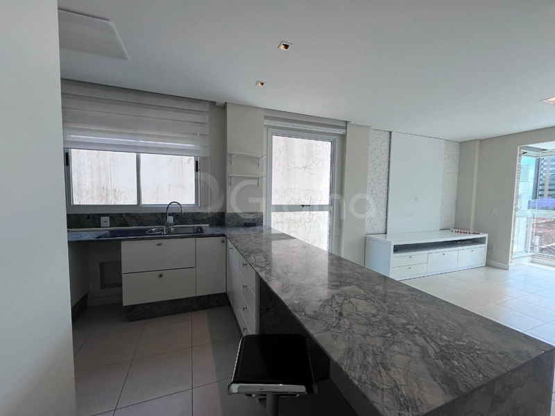 Apartamento com 2 dormitórios com 1 suíte e 2 vagas no Centro: 18ª foto da galeria de imagens do imóvel