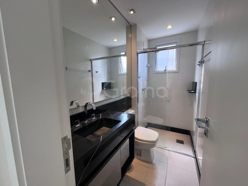 Apartamento com 2 dormitórios com 1 suíte e 2 vagas no Centro: 16ª foto da galeria de imagens do imóvel