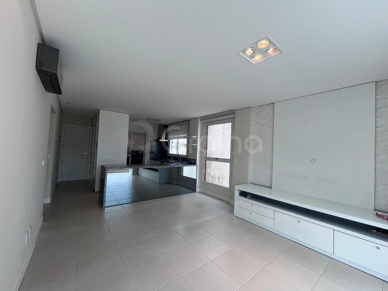 Apartamento com 2 dormitórios com 1 suíte e 2 vagas no Centro: 3ª foto da galeria de imagens do imóvel