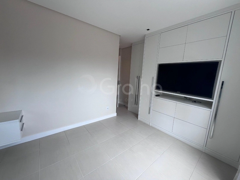 Apartamento com 2 dormitórios com 1 suíte e 2 vagas no Centro: 12ª foto da galeria de imagens do imóvel