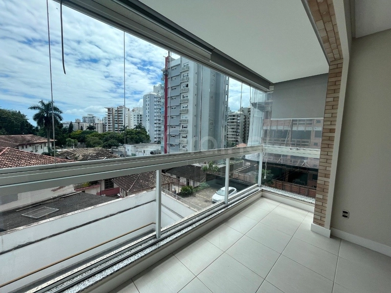 Apartamento com 2 dormitórios com 1 suíte e 2 vagas no Centro: 4ª foto da galeria de imagens do imóvel