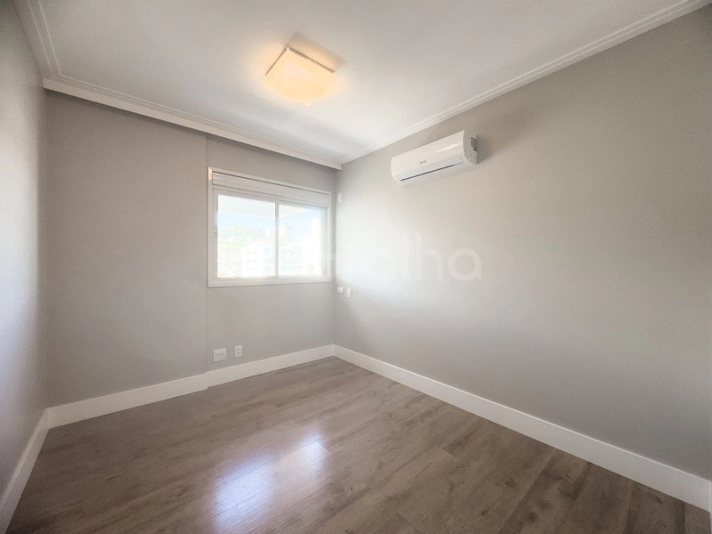 Apartamento  Alto Padrão na Agronômica  a venda com 2 suítes  2 vagas: 25ª foto da galeria de imagens do imóvel