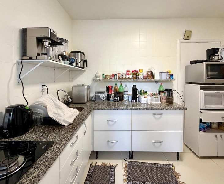 Apartamento na Carvoeira com 2 dormitórios e 1 vaga: 13ª foto da galeria de imagens do imóvel